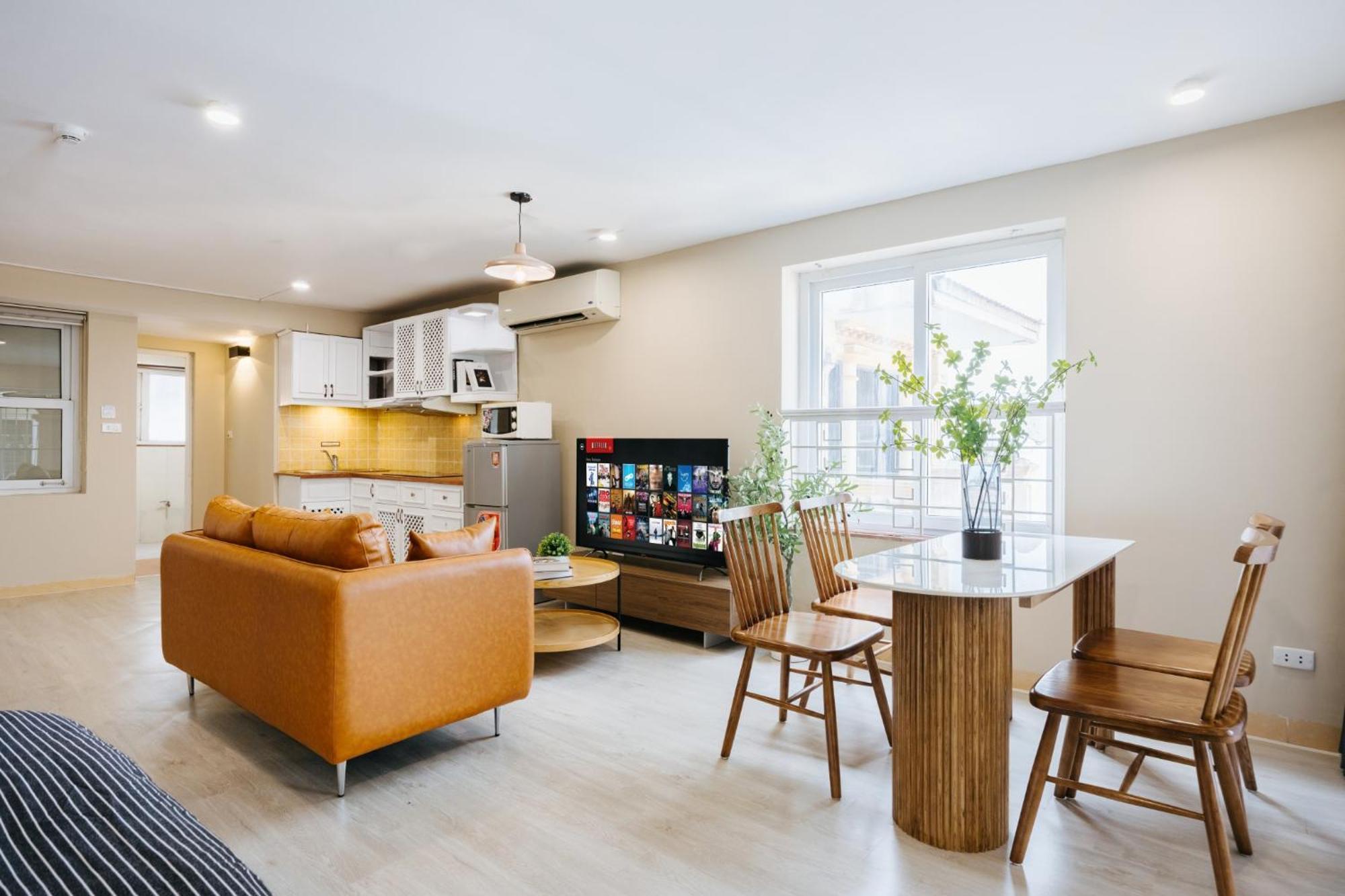 Viethome- 502 Hang Bai-4 Pax Netflix Free Laundry * Hanoi